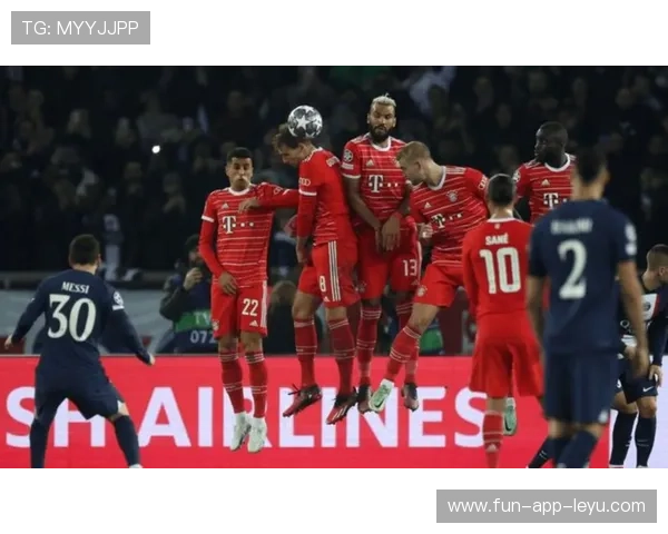 拜仁中前场配合打出令人窒息攻势